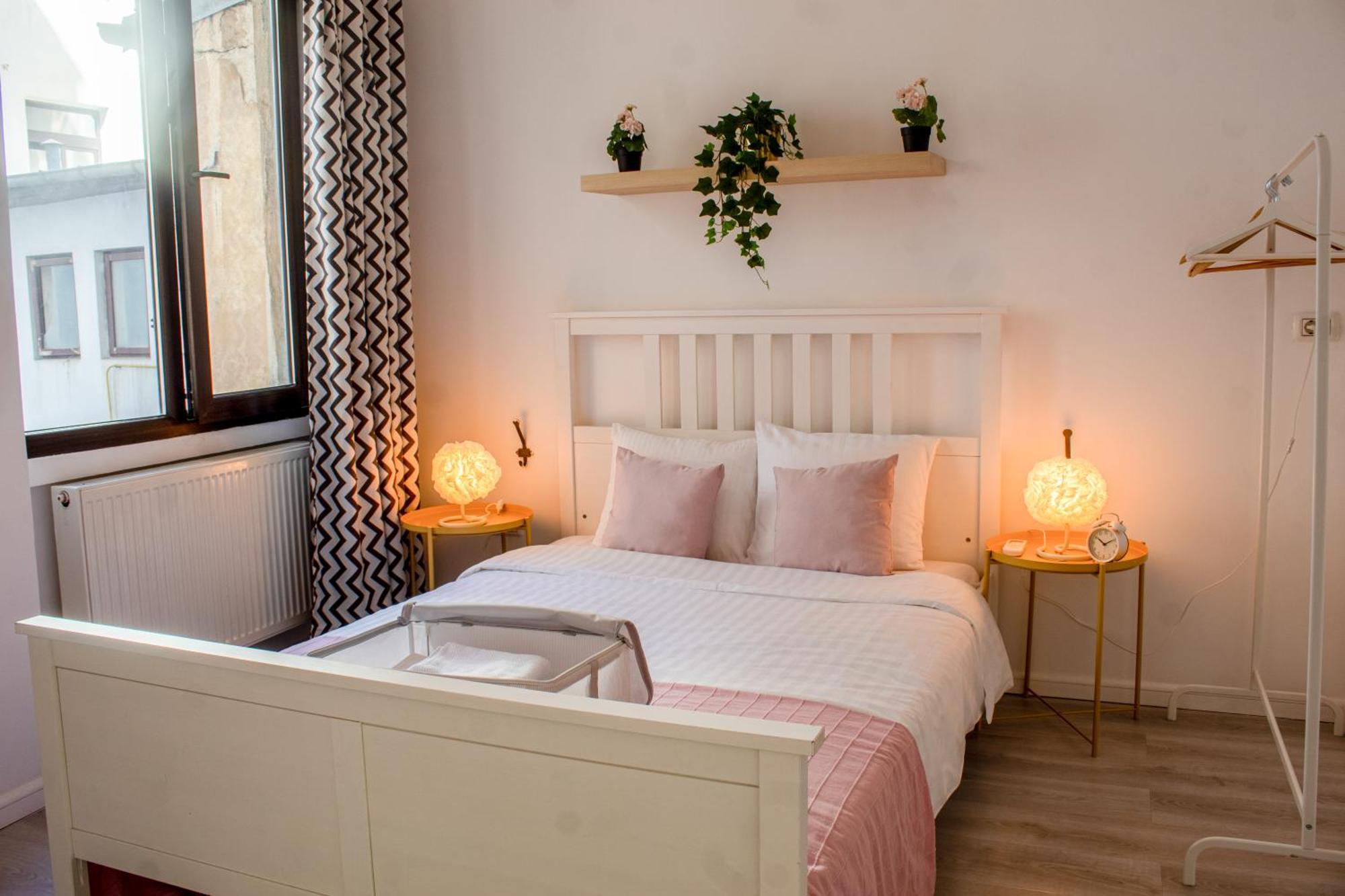 Domus Old Town Retreat Cozy & Central Bucureşti Eksteriør bilde